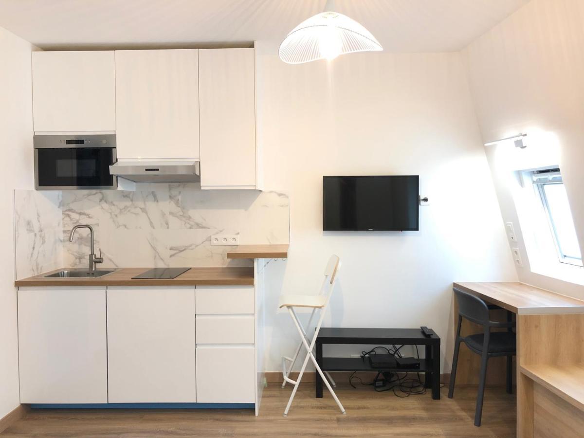 Elegance Haussmanienne, Studio Moderne Et Cosy Paris Luaran gambar